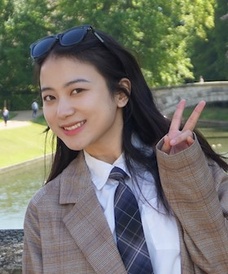 Zhongling Huang