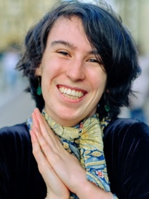  Cecily Bateman
