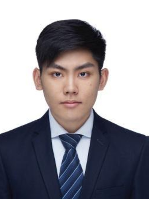  Jiajun He