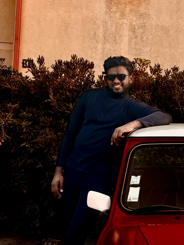  Vigneswaran Ravi