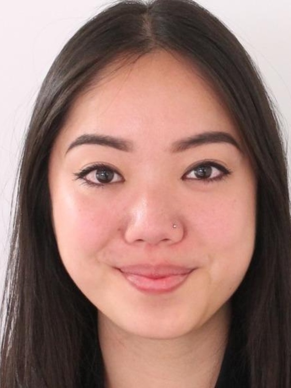  Lena Yi Wang