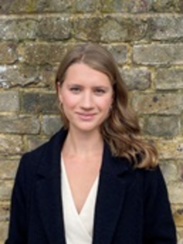Dr Grace Field