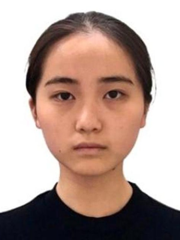  Hillary Qiu